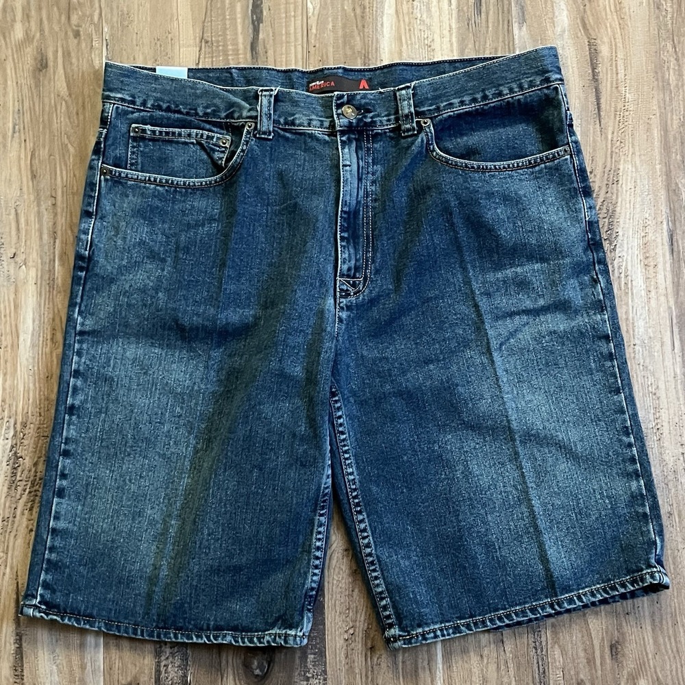 Perry Ellis America Men's Denim Shorts Size 38